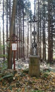 Konratice, kříž
